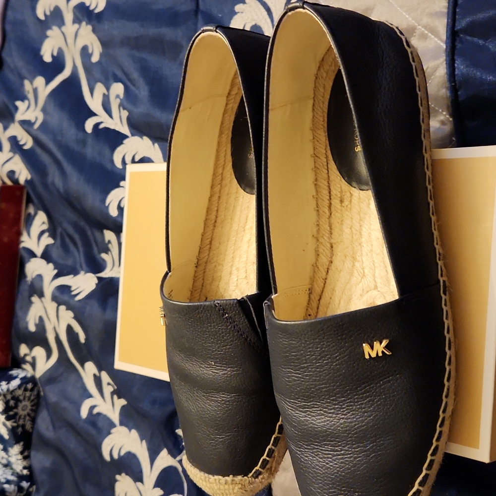 Blue MK slip on
